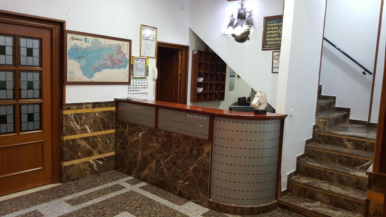 博柳略斯帕尔德尔孔达多 埃尔利里奥餐厅及旅舍酒店 外观 照片