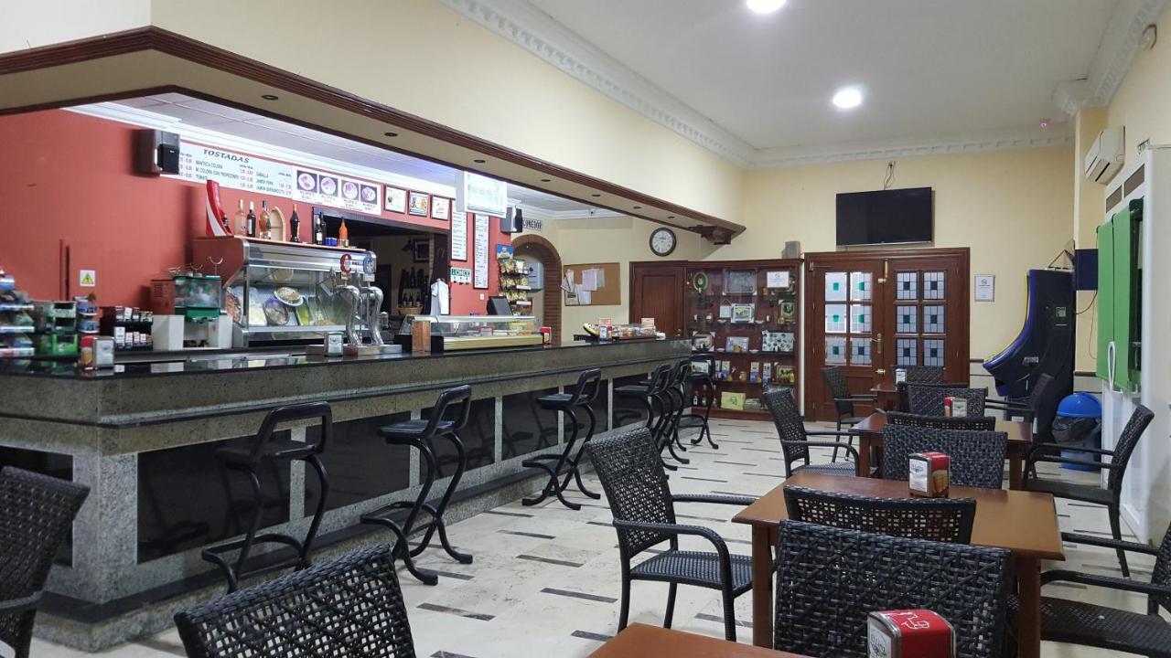 博柳略斯帕尔德尔孔达多 埃尔利里奥餐厅及旅舍酒店 外观 照片